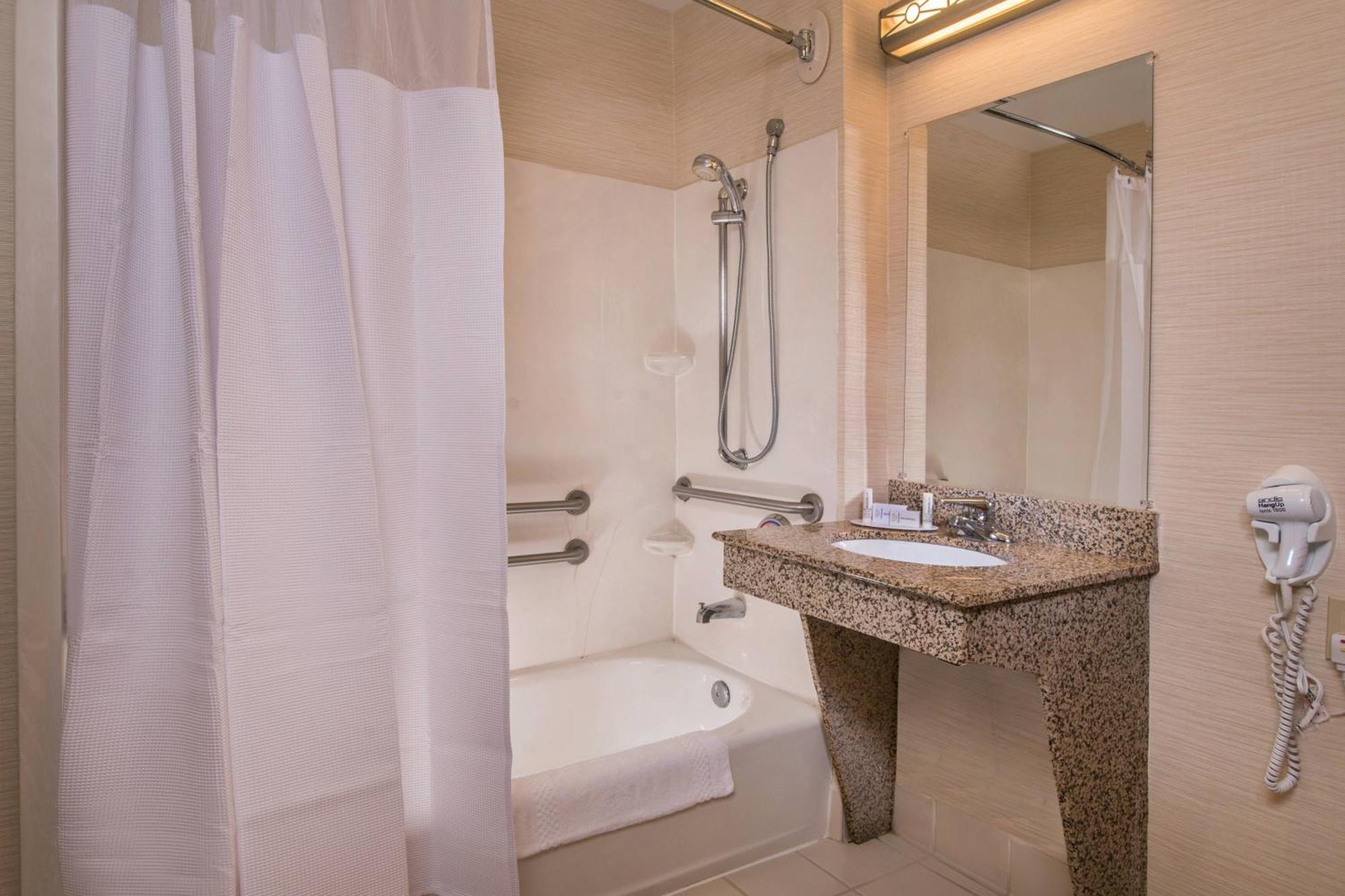 Fairfield Inn Dulles Airport Chantilly Εξωτερικό φωτογραφία