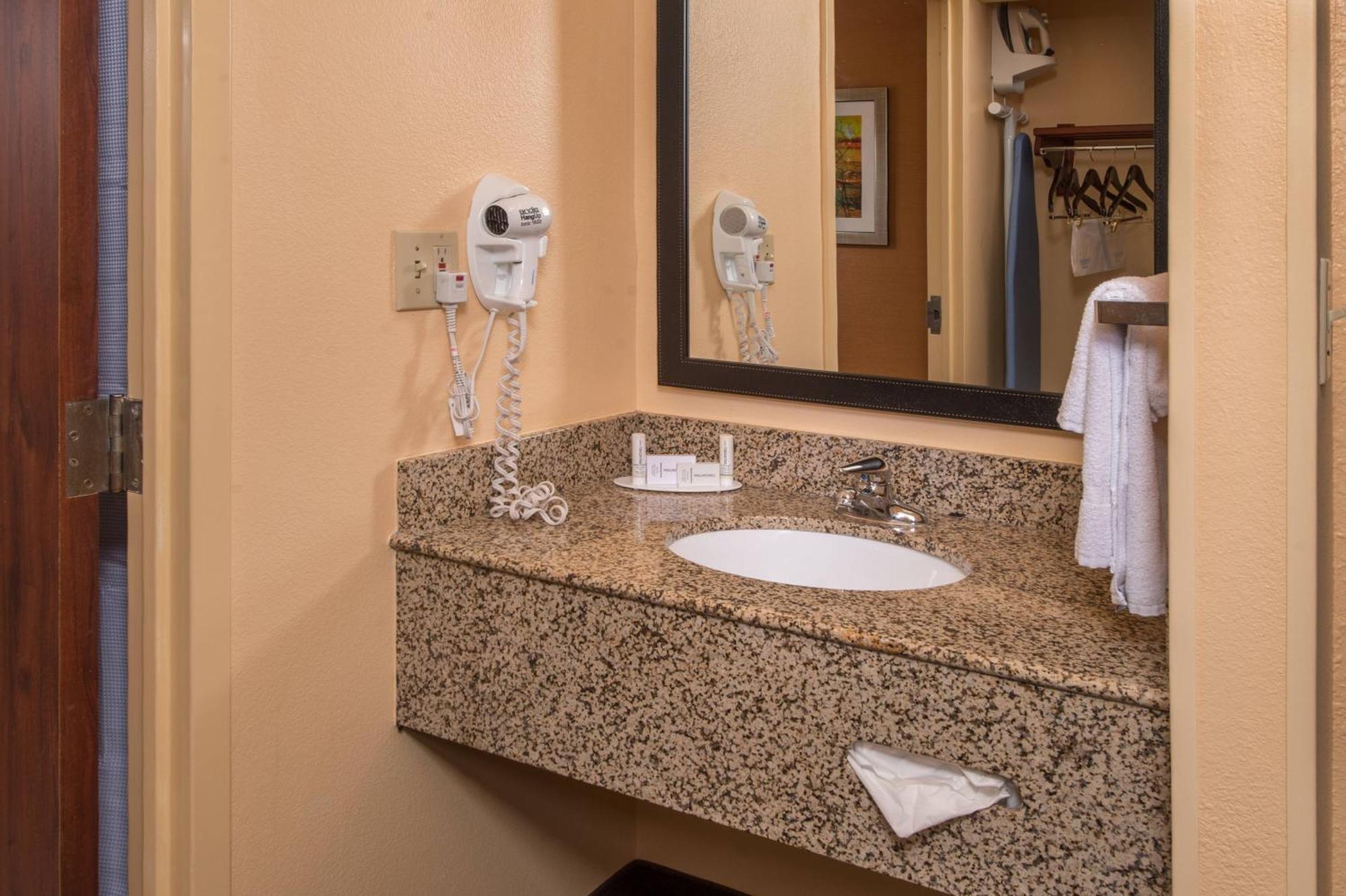 Fairfield Inn Dulles Airport Chantilly Εξωτερικό φωτογραφία